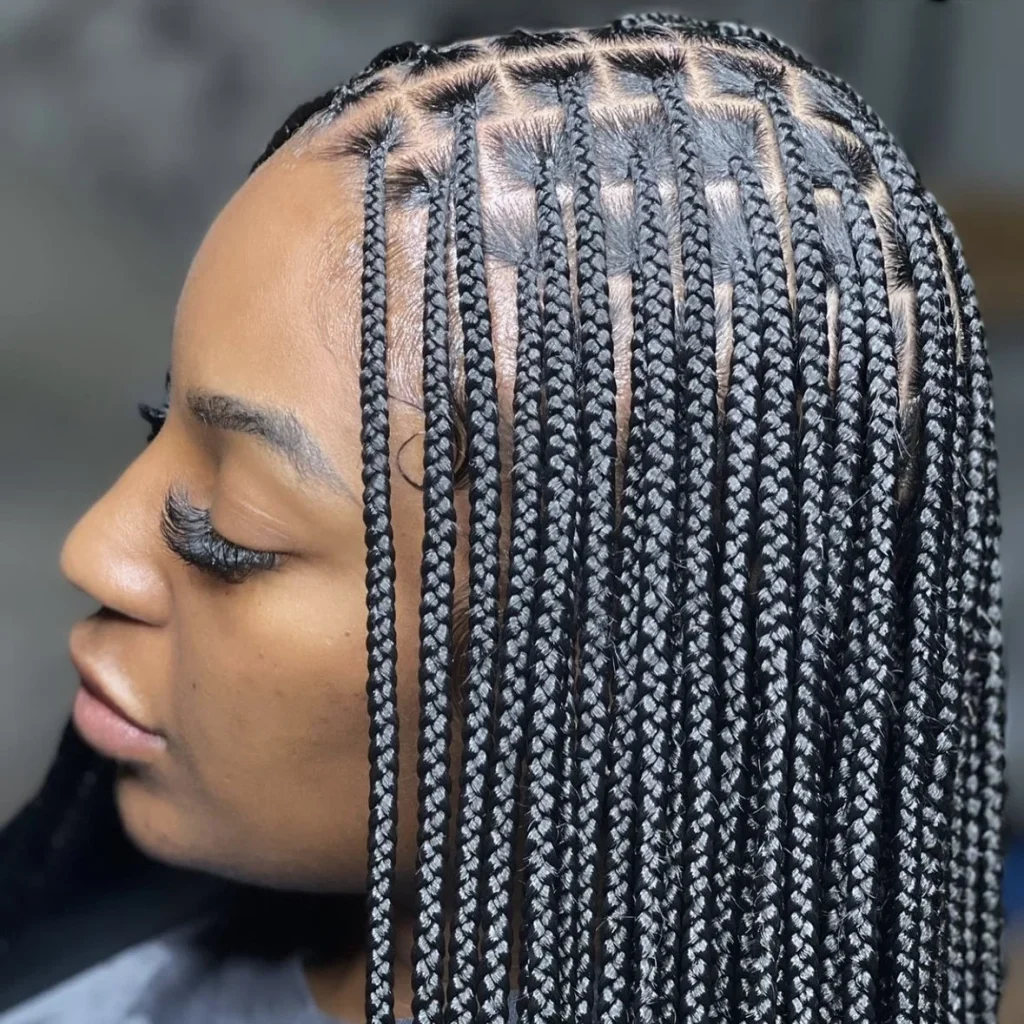 25 Gorgeous Ways To Style Knotless Braids