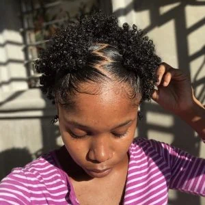 Short 4c Half Up Half Down Space Buns