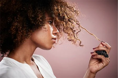 How do you know if your hair is breaking or shedding?