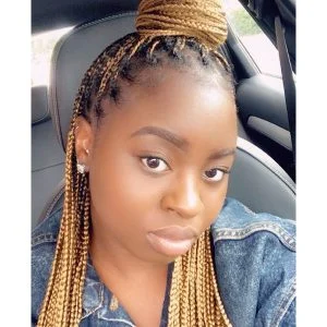 medium blonde knotless braids London FroHub