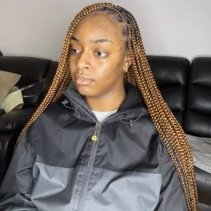 medium brown knotless braids London FroHub