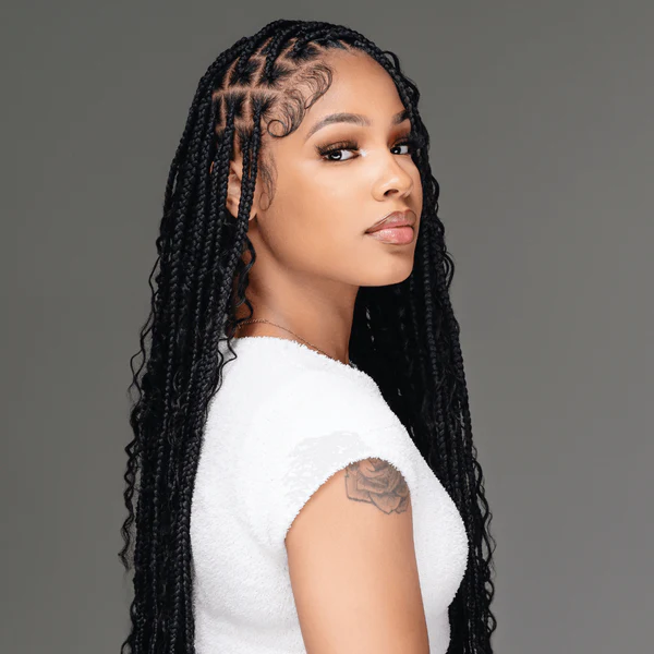Medium Goddess Knotless Braids - Mid Back Length Book Uxbridge, Middlesex Afro Hairdresser Braider Near Me Main d’Or by Grace FroHub