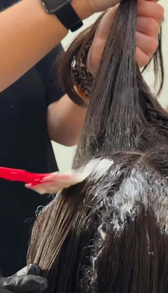Relaxer Hair Straightening London Afro Hairdresser Black Hair Salon Near Me Jo Johnson FroHub