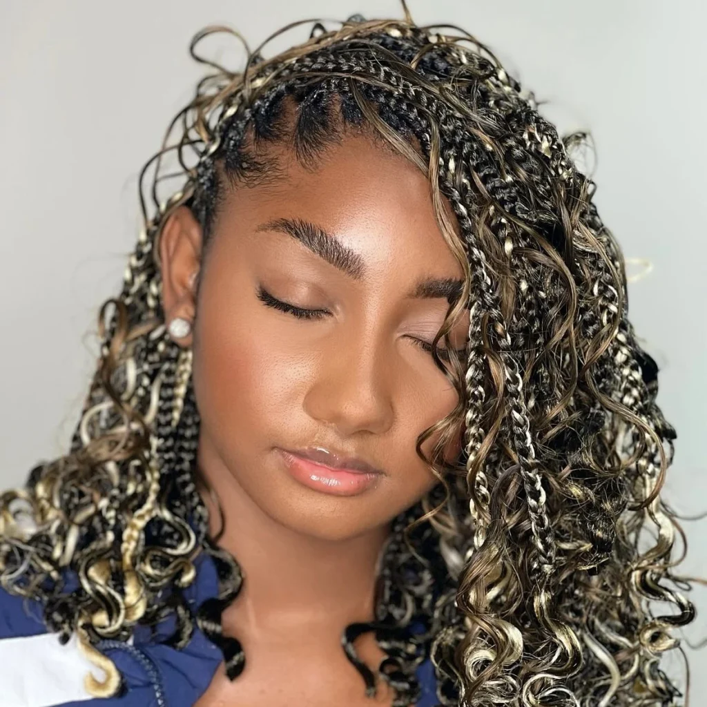 15 Stunning Ways To Style Short Goddess Braids