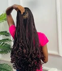 smedium-french-braid-mid-back-length_book_uxbridge-middlesex_afro_hairdresser_braider_near_me_main-dor-by-grace_frohub