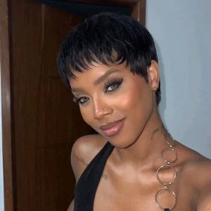 straight pixie FroHub
